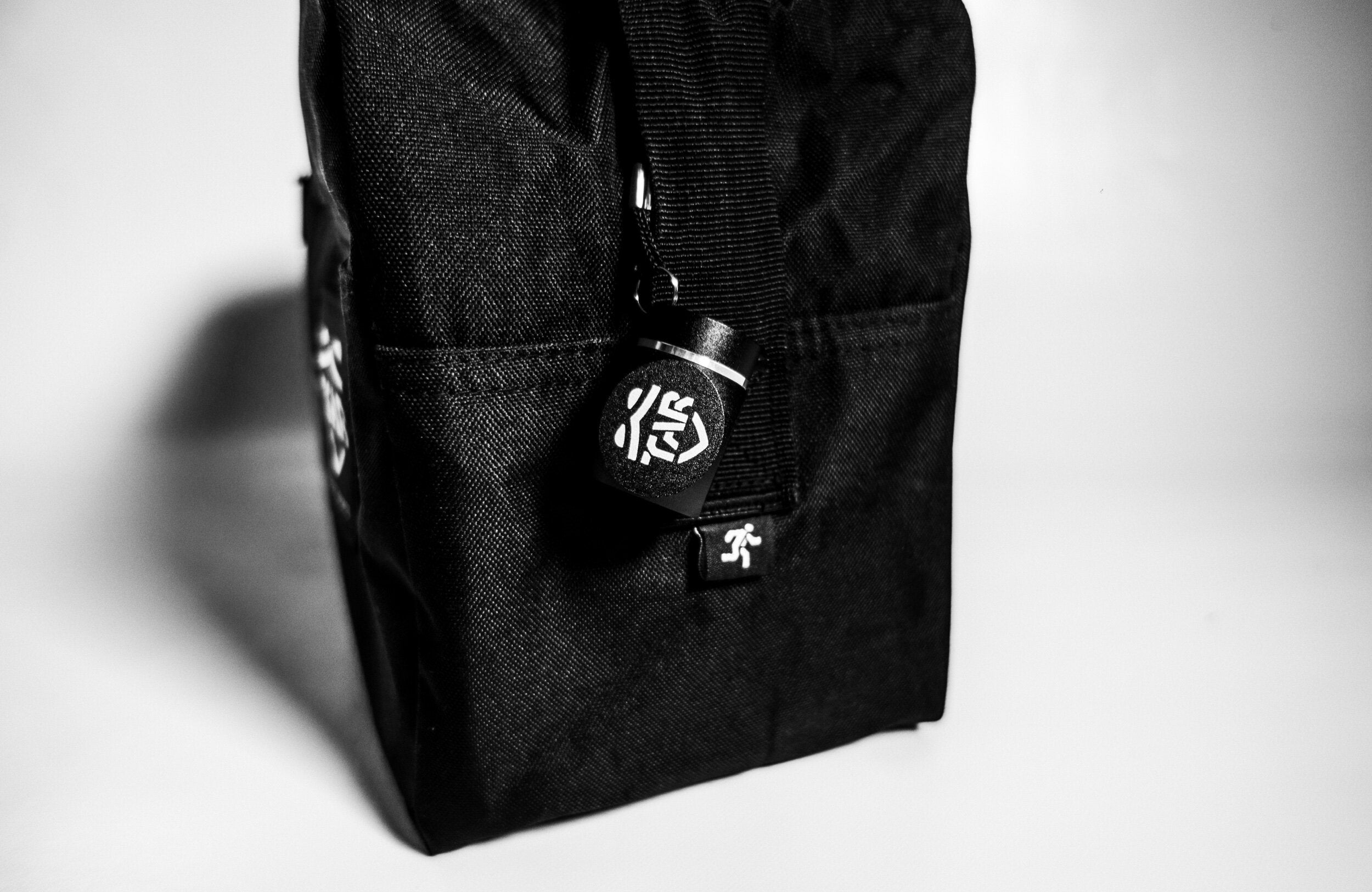 Tar Street Sports Smellproof Small Action Pack